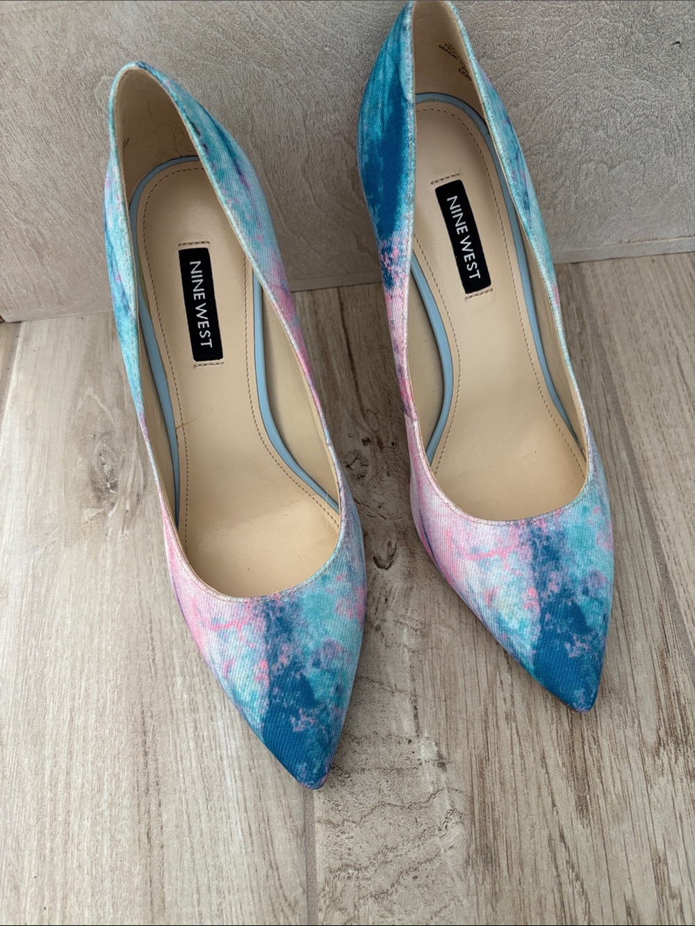 Nine West Watercolor Blue Pink Pointed-Toe Pumps